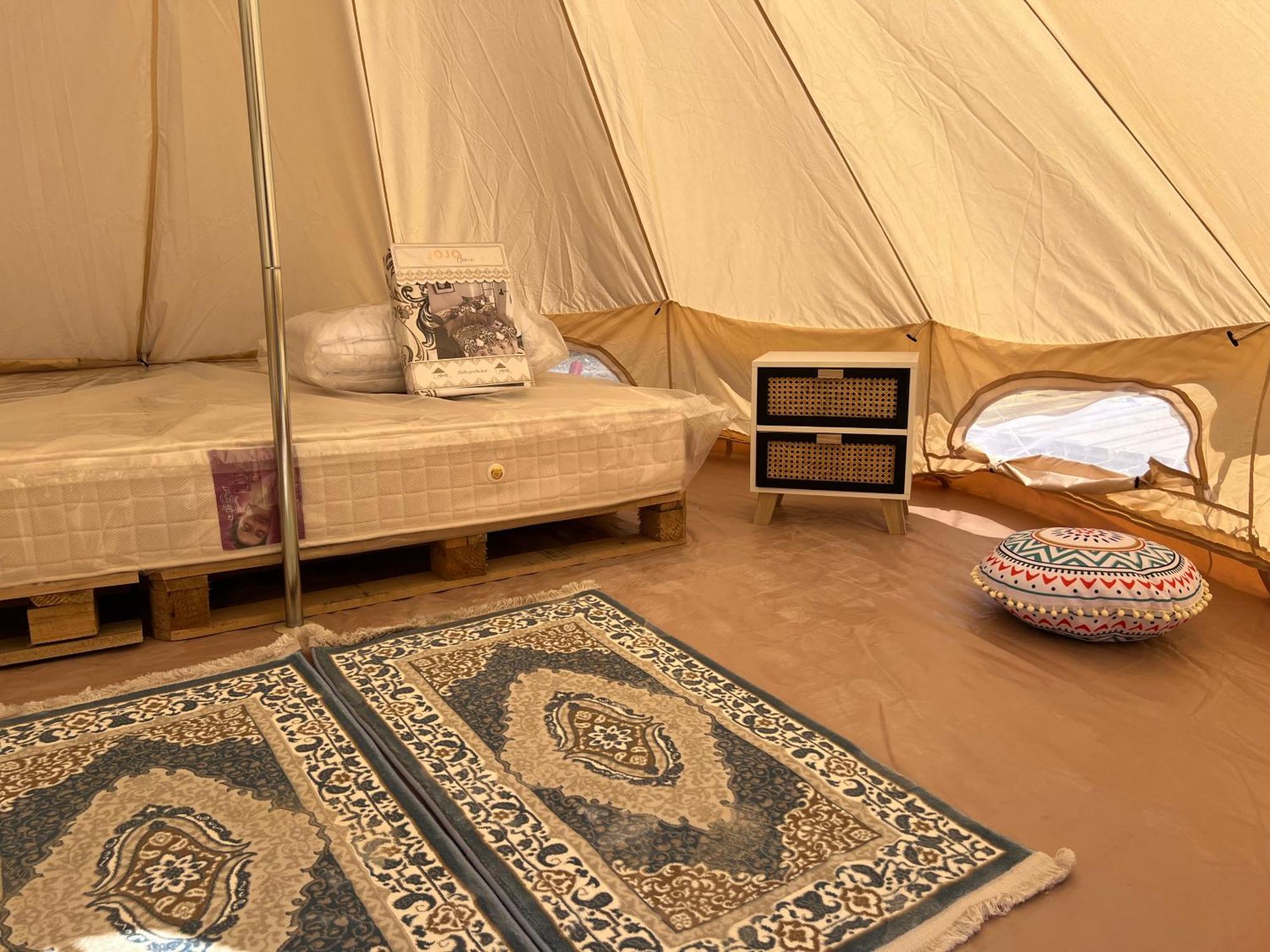 Meme Glamping Hotel Corbu  Bagian luar foto